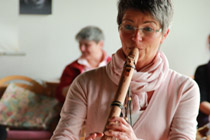 NEWSL THER 3 Musikther Birgit